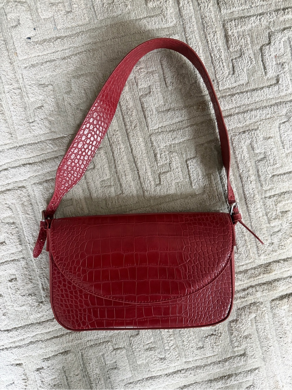 Mango Red Croc-Embossed Shoulder Bag
